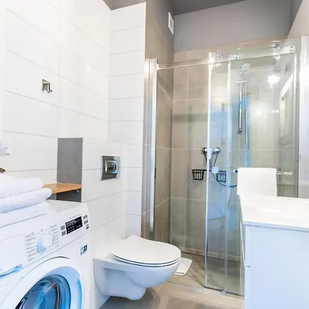 Lägenhet Ukiel Park 30 Przy Plazy Miejskiej - Klimatyzacja,free Parking,fv *